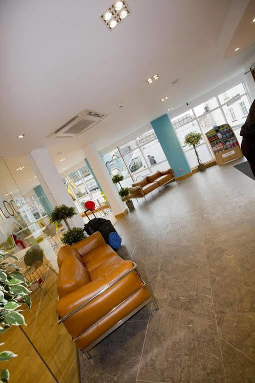Citilodge Wakefield Hotel By Roomsbooked Extérieur photo